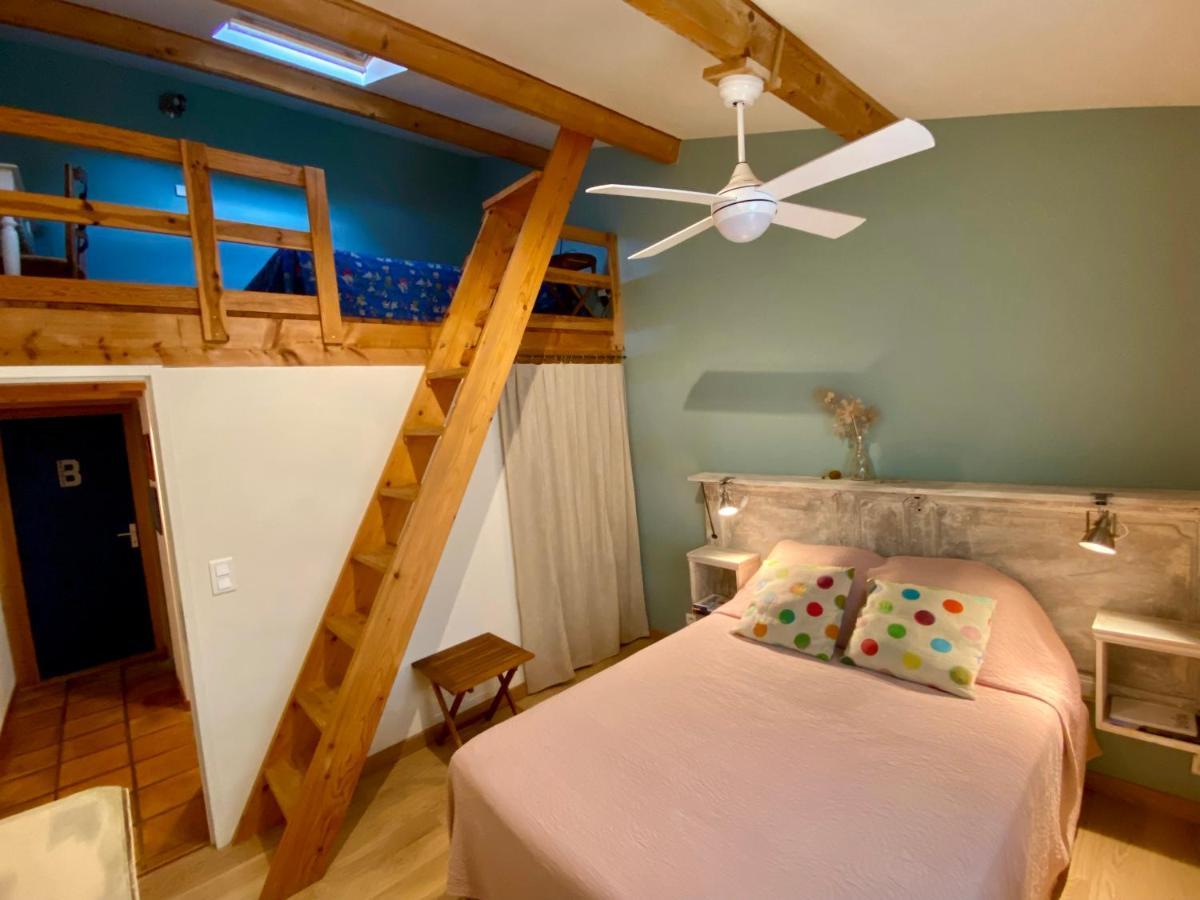 Cote Chenes Verts - Chambres D'Hotes Viols-en-Laval Eksteriør billede